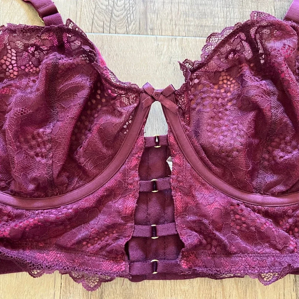 Cacique Burgundy Floral Lace Unlined Balconette Bra 42C Underwire Keyhole 5245